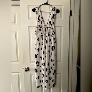 ASOS Jumpsuit Wide Leg Flowy Size 4